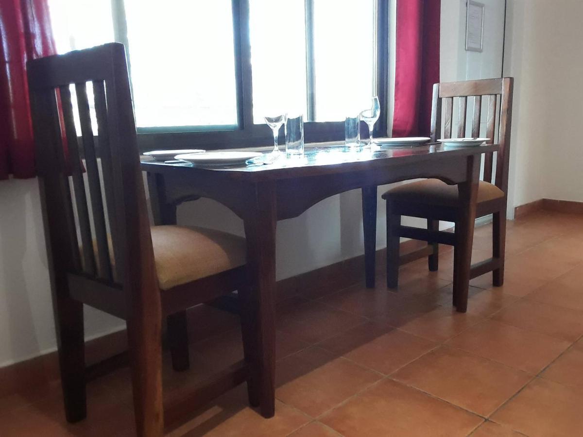 Riyan Apartment Kololi Εξωτερικό φωτογραφία