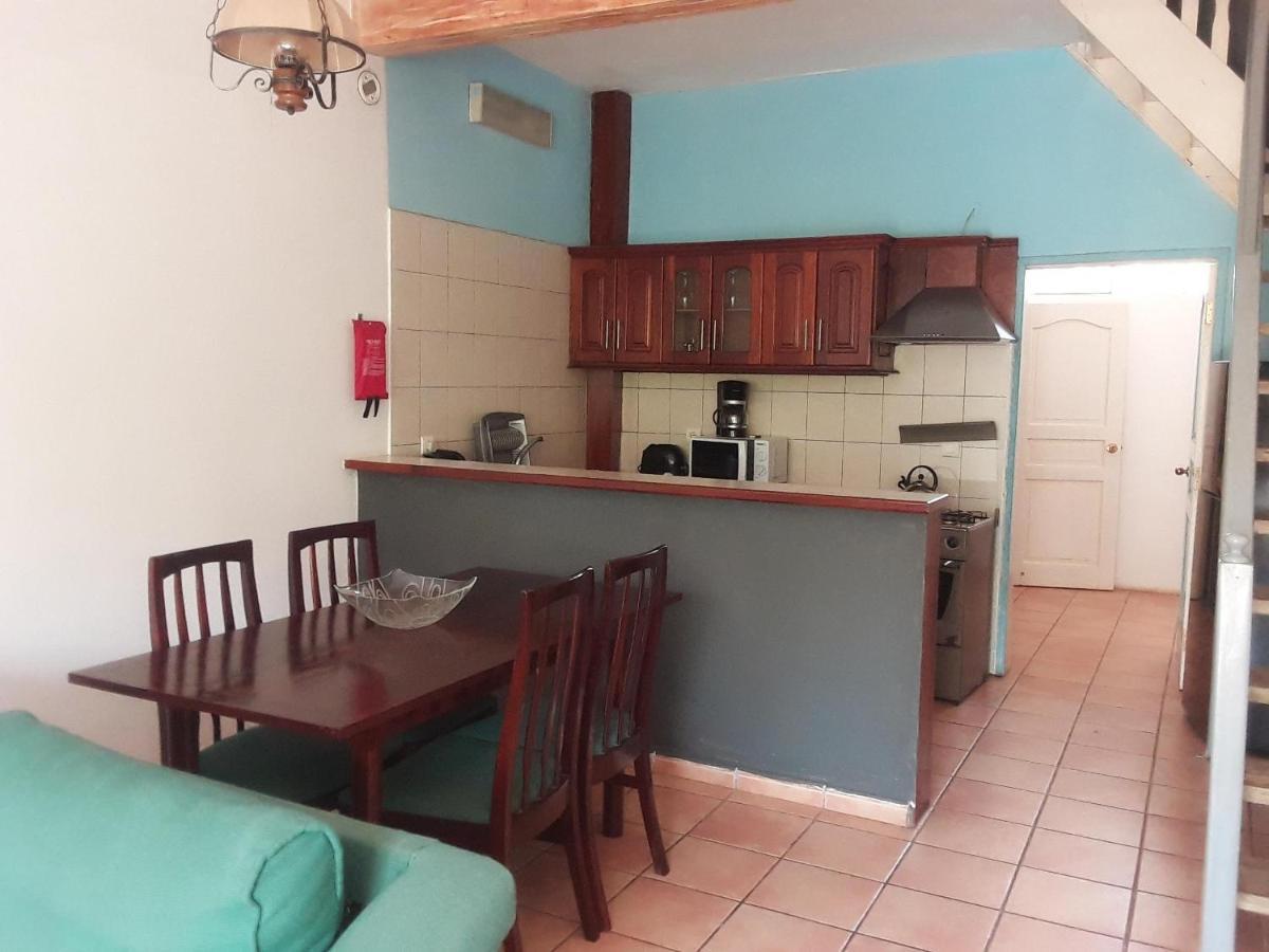 Riyan Apartment Kololi Εξωτερικό φωτογραφία